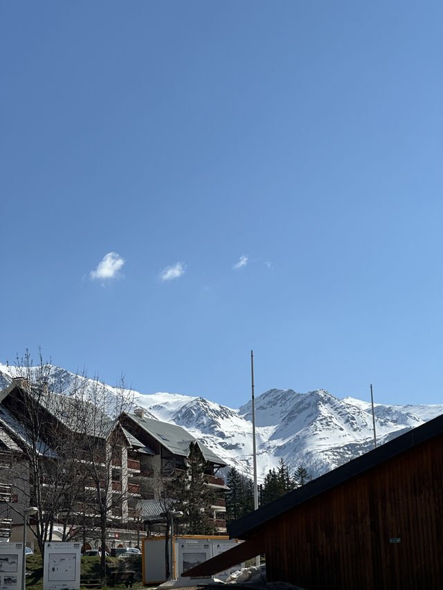 Auron เมืองตอนใต้ของฝรั่งเศส