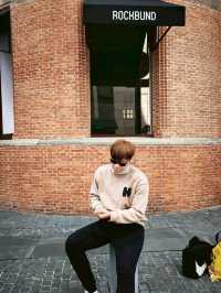 ถ่ายรูปเอง ไม่จ้างตากล้อง ที่ rock bund 
