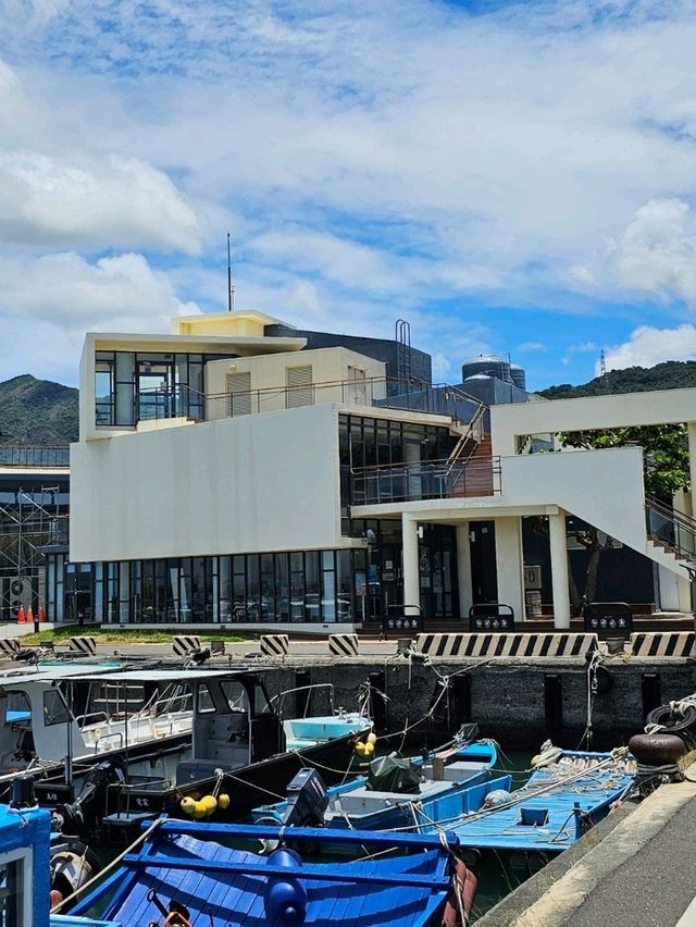 海風中的藝術驚喜：屏東車城〔看海美術館〕