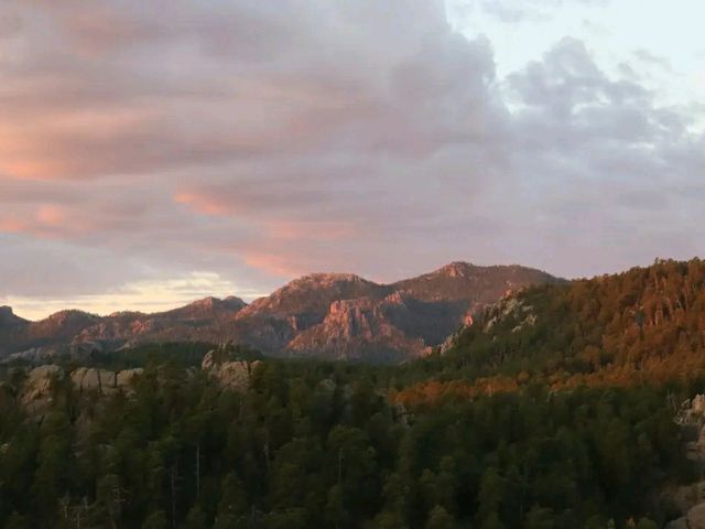 The Faces of Freedom: Mount Rushmore National Memorial
