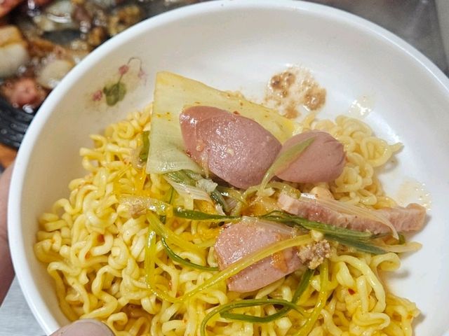 Comfort in a Bowl: Yongsan International Center’s Nostalgic Budae Jjigae