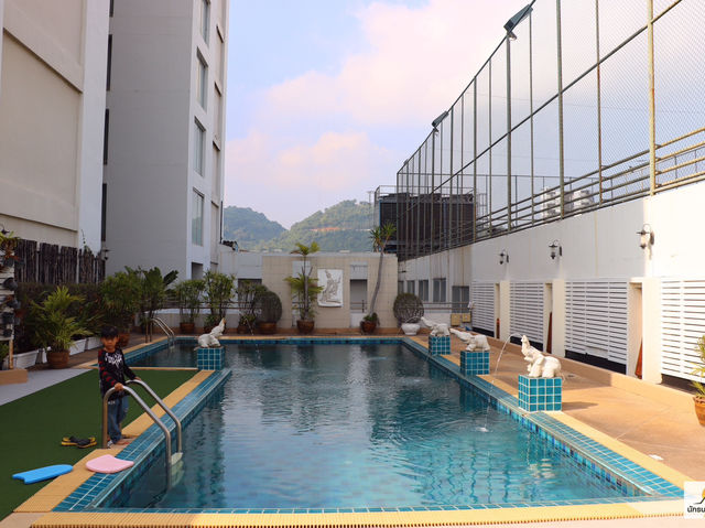 The City Hotel Sriracha