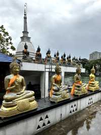 🇱🇰 シーマ・マラカヤ寺院