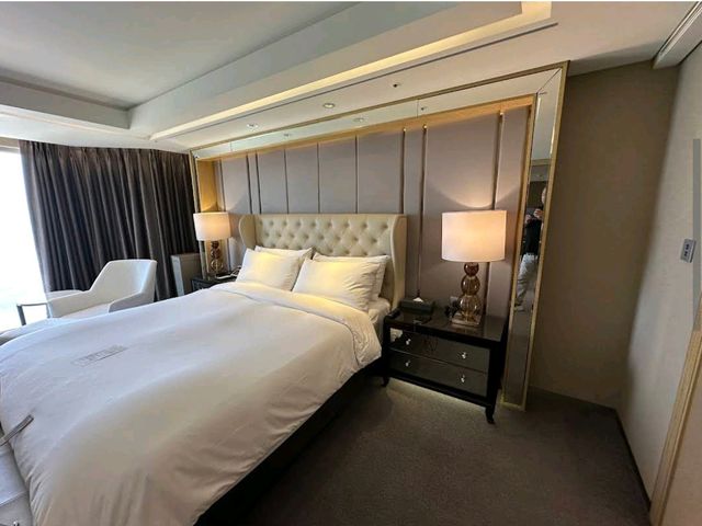 Paradise Hotel Busan: