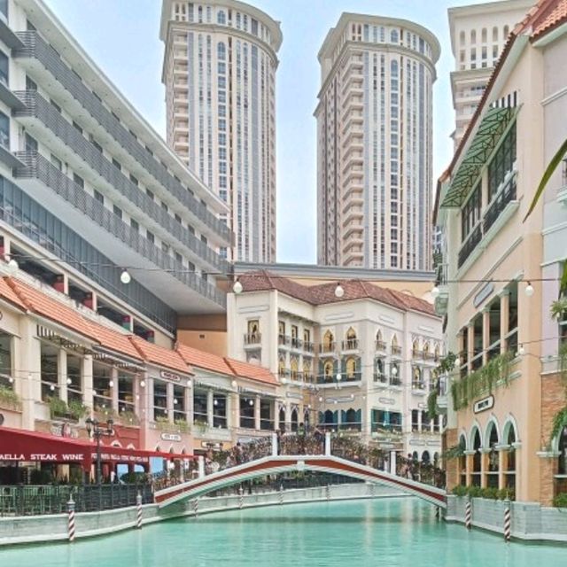 Venice Grand Canal Mall, Philippines 