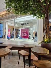 Twin Made Specialty Coffee & Bakery @Terminal21