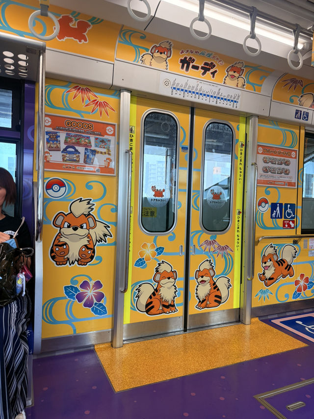 沖繩｜日本最西跟最南的鐵路 搭單軌ゆいレール寶可夢列車