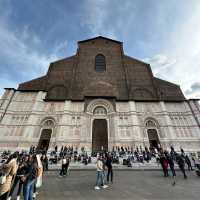 🏛️ “Where Red Brick Breathes: A Pause in Piazza Maggiore”