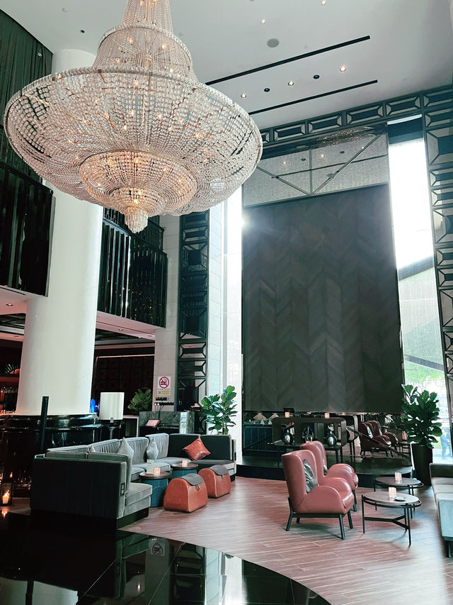 Renaissance Hotel KL: The Ultimate Summer Getaway