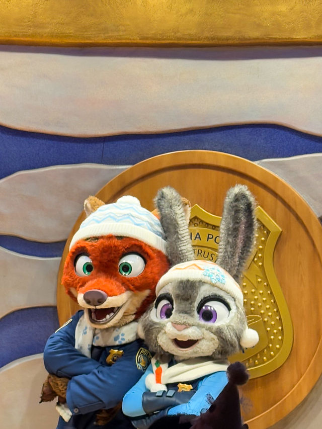 Disney land shanghai 1 วัน 9 เครื่องเล่น