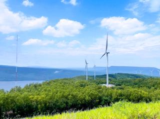 Khao Yai Thiang: Enjoy the Wind Turbine View in Nakhon Ratchasima