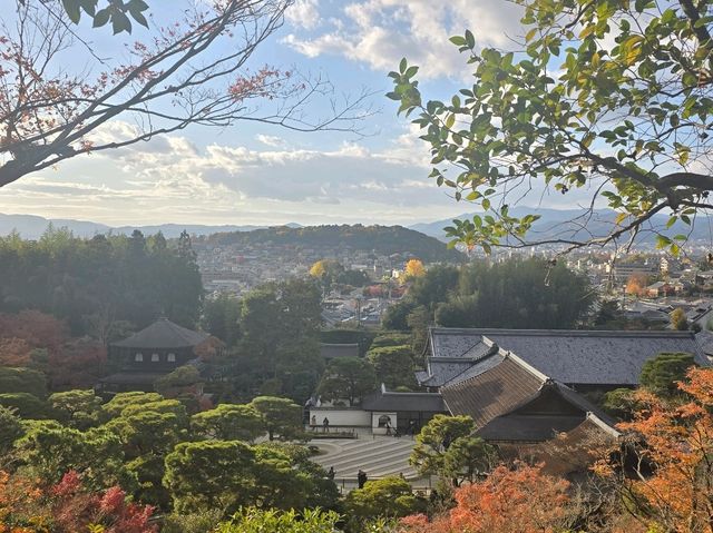금각사말고 은각사, 지쇼지(慈照寺)