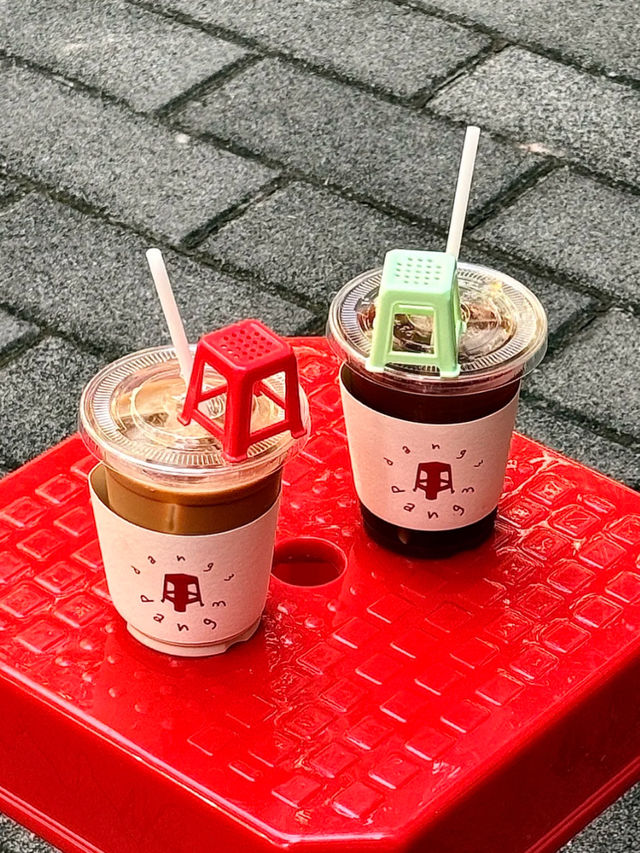 Guangzhou Essential: Pull Up a Stool for ShengDeng Coffee!