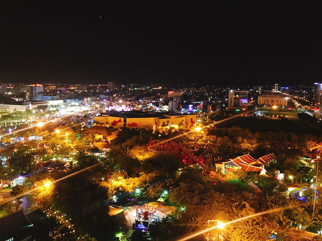 夜に行くのかおすすめ🌃キラキラした雰囲気がたまらないダナンの遊園地🎡