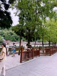 🌊 Dujiangyan Summer Survival Guide