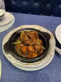 經典配搭的煲仔飯