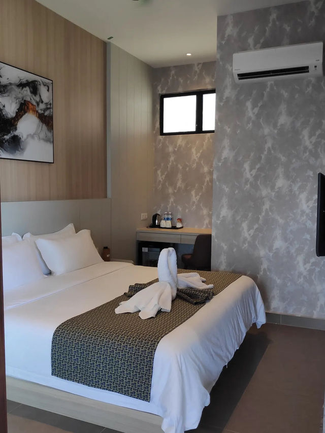 Rice Fields & Relaxation: Discover Villa Paddy, Langkawi