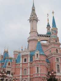 SHANGHAI DISNEYLAND 