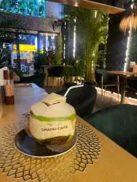Grand Cafe: Taste the Island Elegance