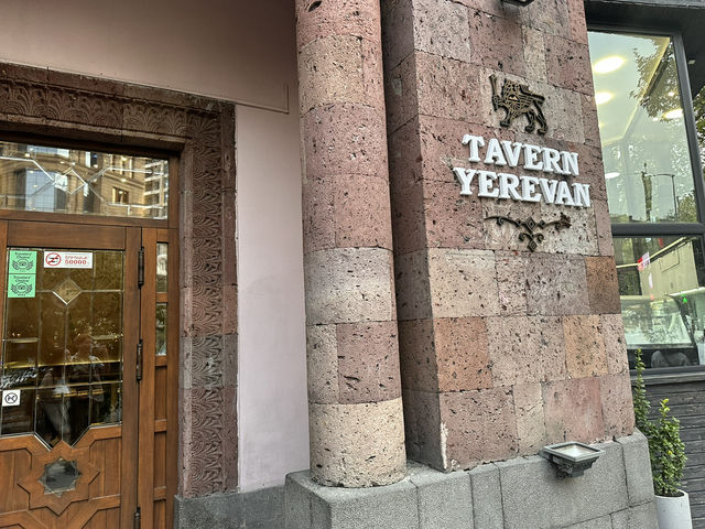 【Tavern Yerevan／タヴェルン・エレバン｜“家庭の味と民族の鼓動が響くレストラン”】