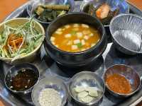 “훅 꽂히는 가성비 + 감성, 신창동 솥뚜껑 고기집” 