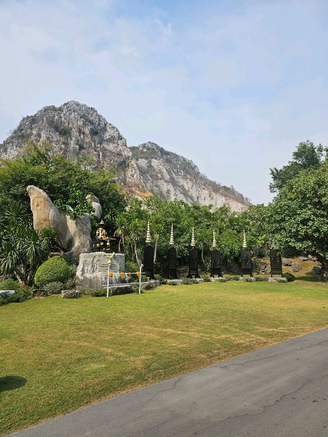 วัดเขาวง ถ้ำนารายณ์ | สระบุรี