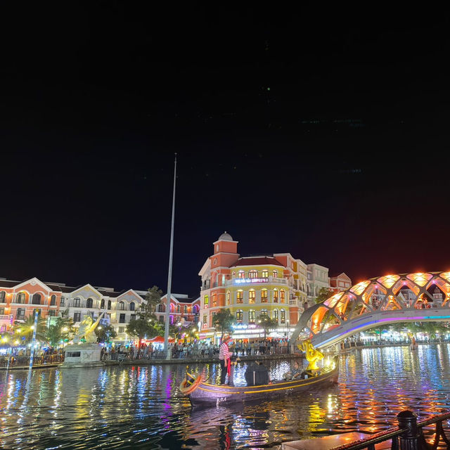 Grand World Phu Quoc – Amazing by Day, Magical by Night 