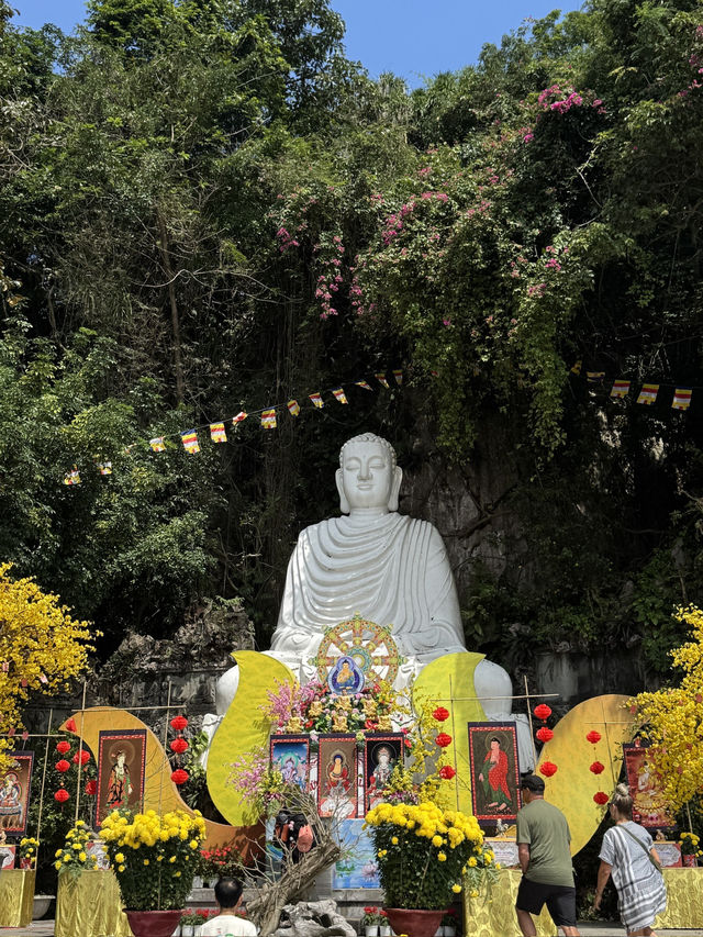 🏞️ Marble Mountain, Da Nang , where history meets the heavens