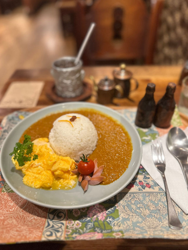 異空間の老舗カフェ☕️