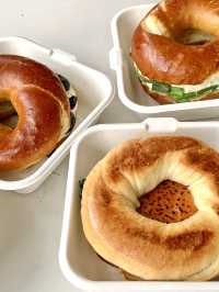ร้านสุดฮิต New York Bagelous Museum 