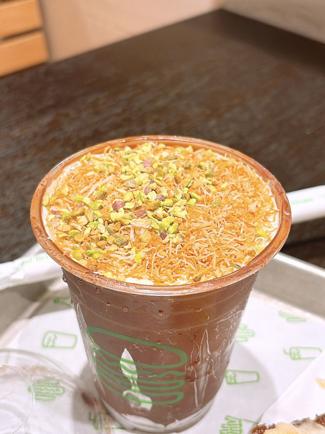 Shake Shack 杜拜朱古力開心果奶昔‼️超好飲🔥