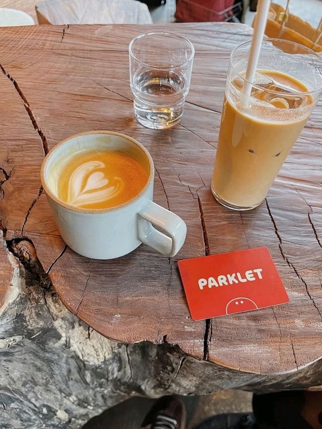 Parklet bakery Ningyocho