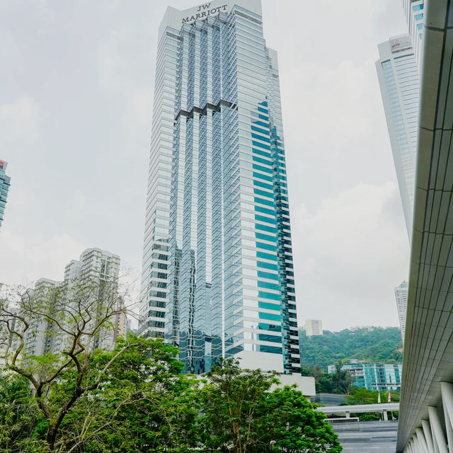 Grand Hospitality with a Timeless View