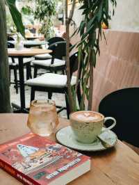 Vinyl Coffee Bar in Bali