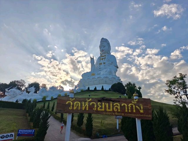Wat Huay Pla Kang is Next Level