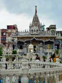 【インド・コルカタ パールシュワナート寺院】異文化感じられる静寂のオアシス