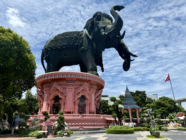 宏偉美麗的三頭神象🐘