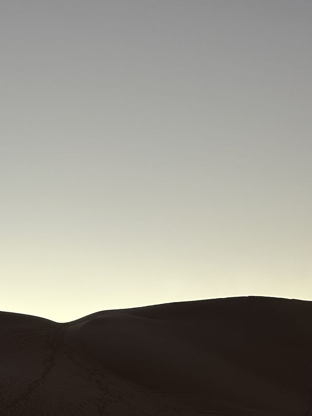 Sahara’s Holy Trinity: Fire, Gold And Stardust