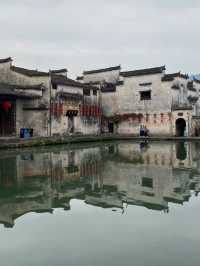 Painted by Time: The Cinematic Charm of Hongcun