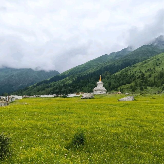 Shuangqiao Valley at Mt Siguniang