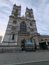 Westminster Abbey: A Gothic Masterpiece and Britain's Historical Chronicle