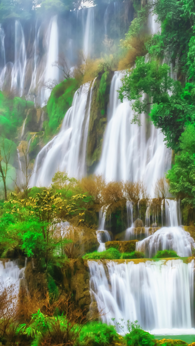 🌿✨ แนะนำสถานที่: น้ำตกทีลอซู จังหวัดตาก