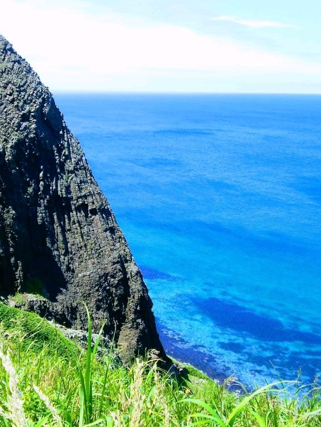 夏の礼文島で花と海と緑の絶景トレッキング 夏の礼文島で花と海と緑の絶景トレッキング