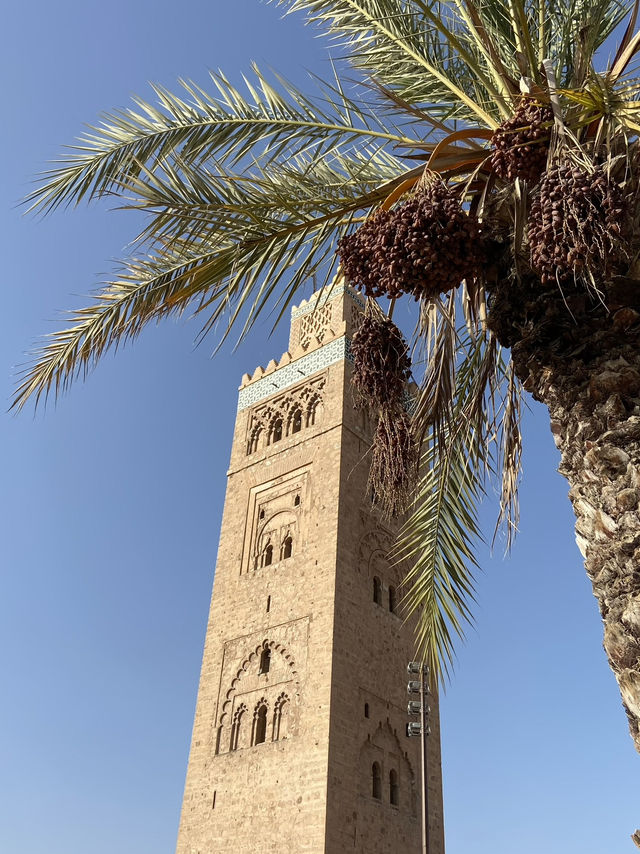 Minaret of Majesty: Koutoubia Mosque in Marrakech Minaret of Majesty: Koutoubia Mosque in Marrakech