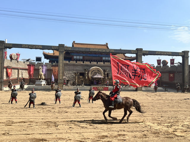 🏮 Qingming Shanghe Garden — Walking Into a Song Dynasty Painting 🏮 Qingming Shanghe Garden — Walking Into a Song Dynasty Painting