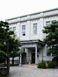 【名古屋】日本初の女優の邸宅でスタンドグラスにうっとり