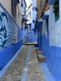 Step Into the Blue Wonder of Chefchaouen Medina 💙🏞️