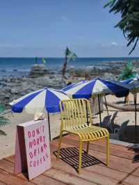 Tiny Island Cafe บางแสน ชลบุรี