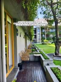 Review Hotel Yell Beachwalk Kuta Bali