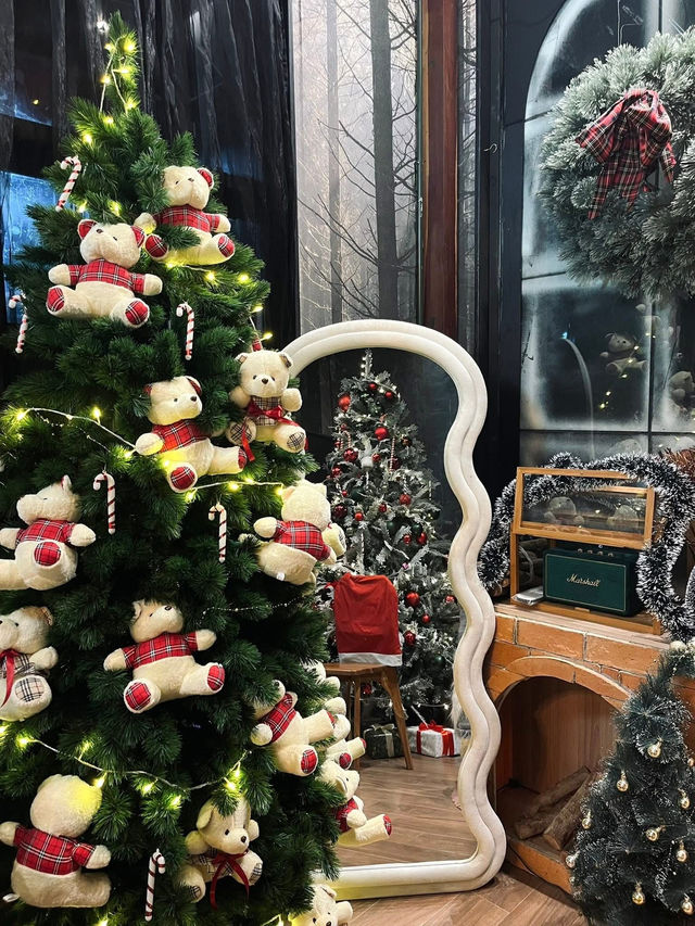 Twelve oz ต้อนรับคริสตมาสเชียงใหม่ 2025🎄 Twelve oz ต้อนรับคริสตมาสเชียงใหม่ 2025🎄